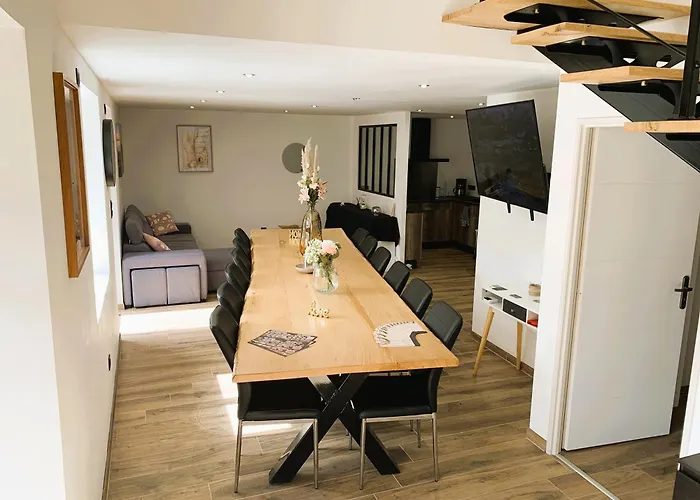 펜션 Le Du Plessis A 25 Mn Du Mont Saint-michel *