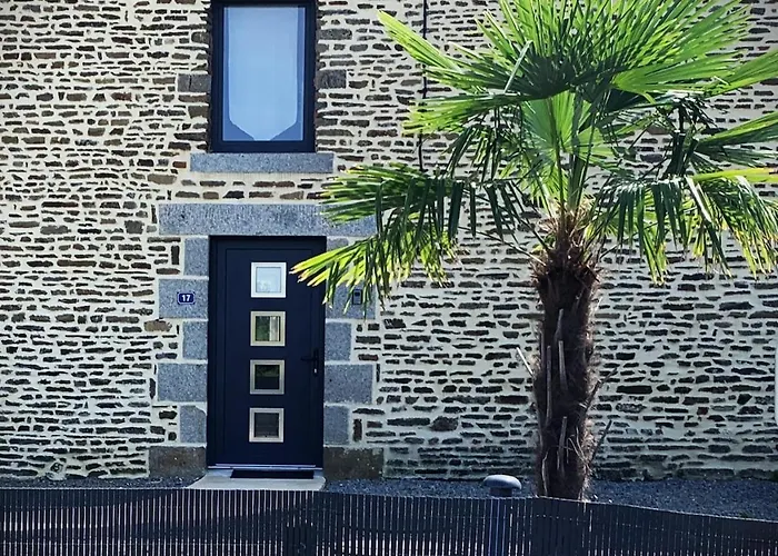 Le Du Plessis A 25 Mn Du Mont Saint-michel * Montanel