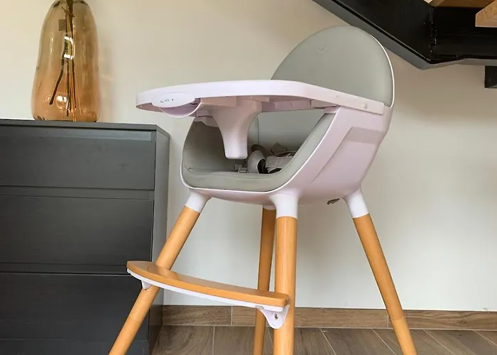 펜션 Le Du Plessis A 25 Mn Du Mont Saint-michel *